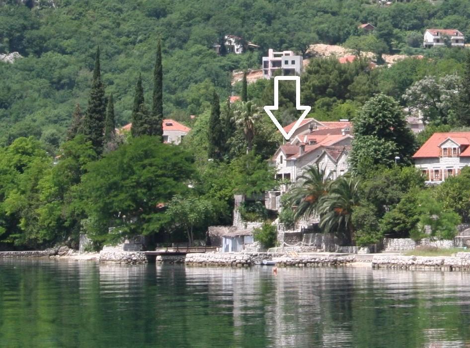 Holiday Home Ametist Kotor Eksteriør billede